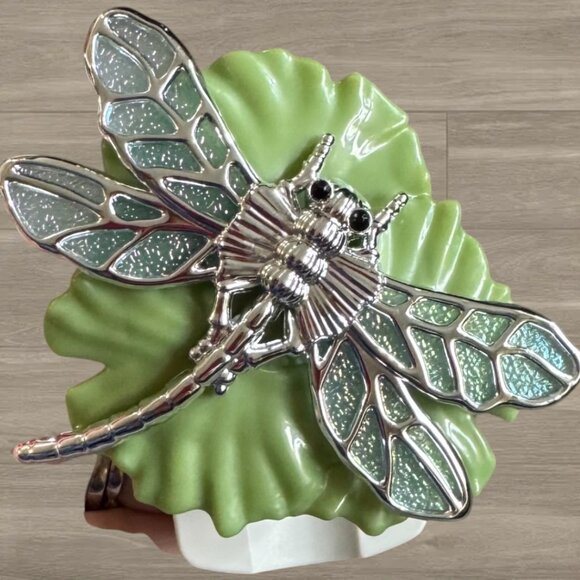 Yankee Candle Dragonfly Plug-In Air Freshener Green Leaf - Picture 6 of 6